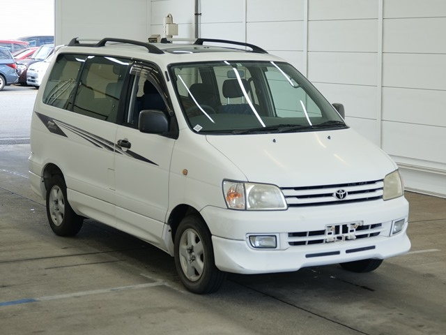 TOYOTA TOWN ACE NOAH