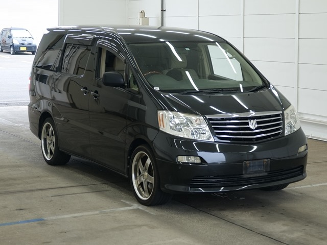 TOYOTA ALPHARD — фото