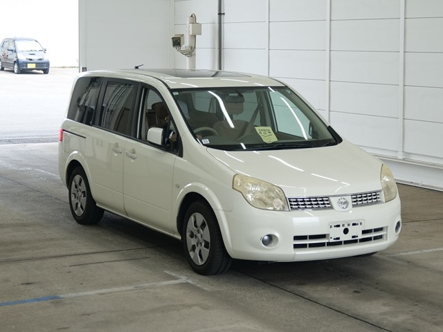 NISSAN LAFESTA