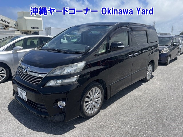 TOYOTA VELLFIRE — фото