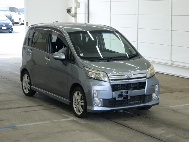DAIHATSU MOVE — фото