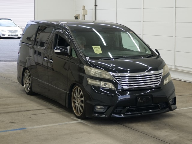 TOYOTA VELLFIRE — фото