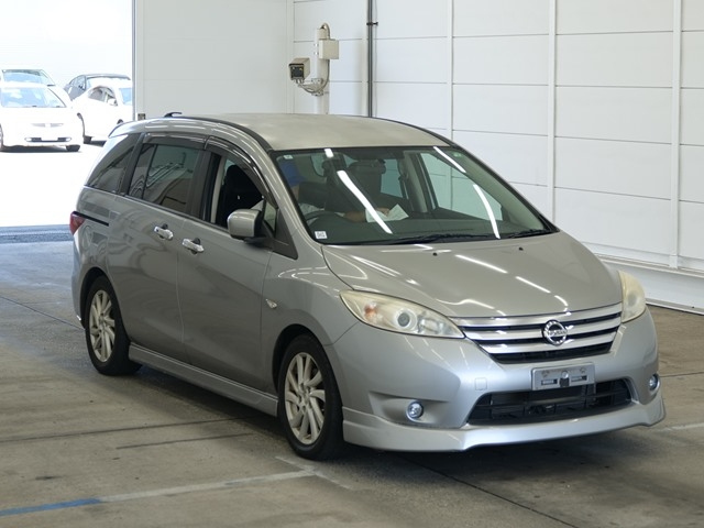 NISSAN LAFESTA — фото