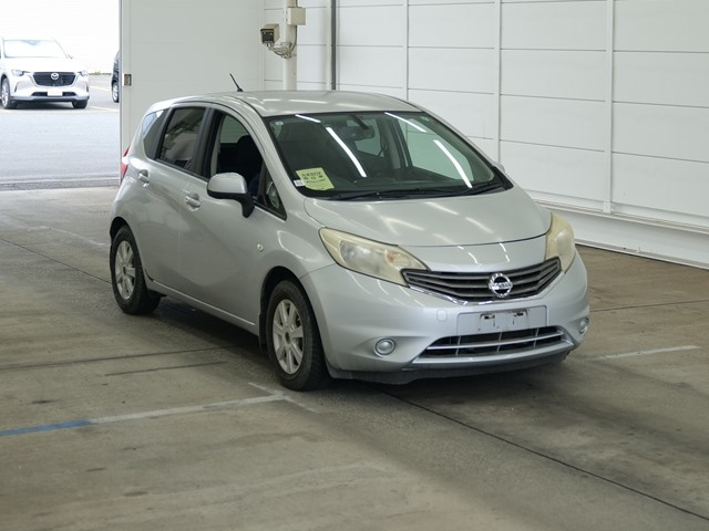 NISSAN NOTE — фото