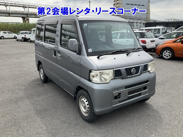 NISSAN CLIPPER — фото