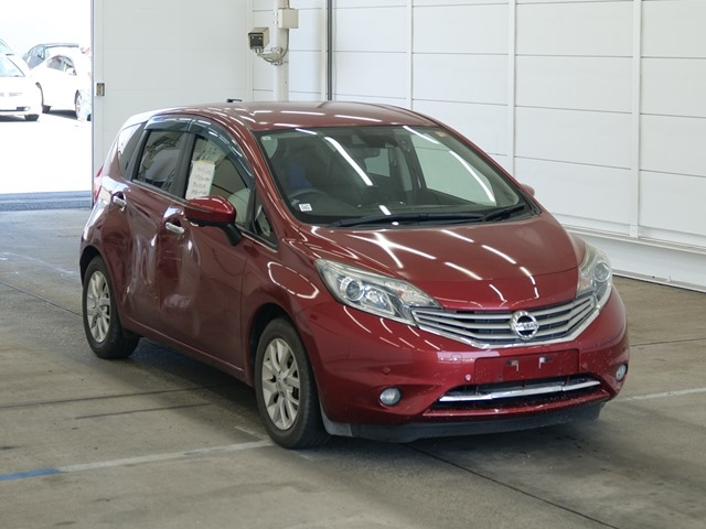 NISSAN NOTE — фото