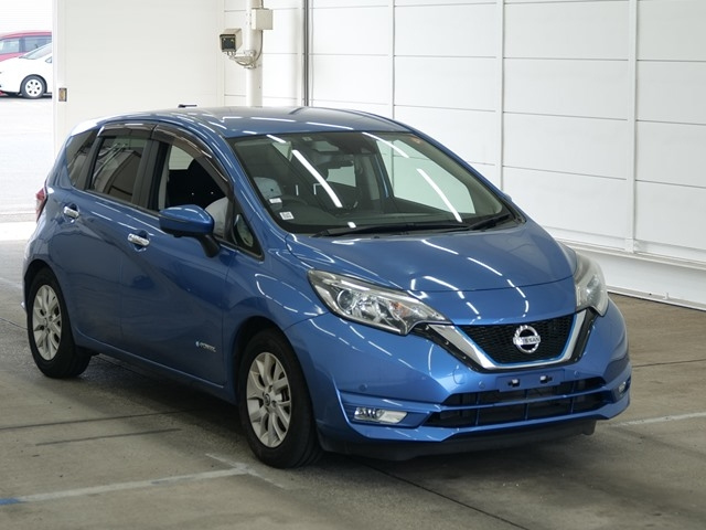 NISSAN NOTE — фото