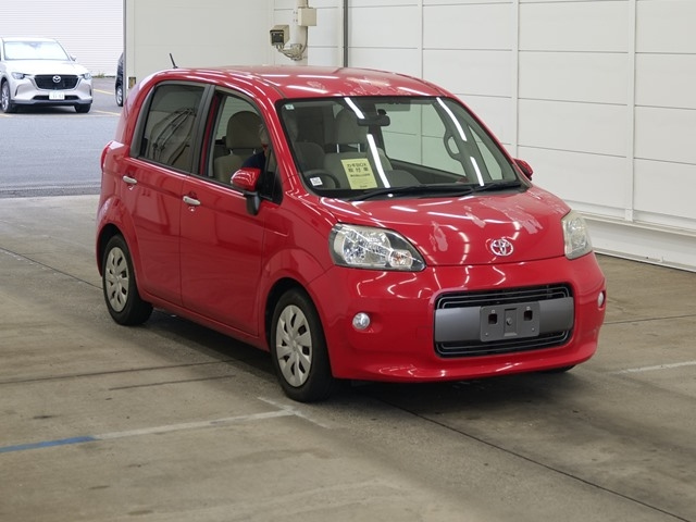 TOYOTA PORTE — фото