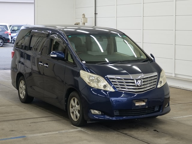 TOYOTA ALPHARD — фото