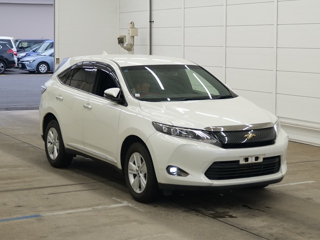 TOYOTA HARRIER — фото