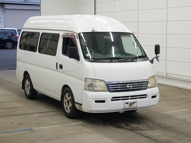 NISSAN CARAVAN — фото