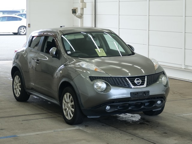 NISSAN JUKE — фото