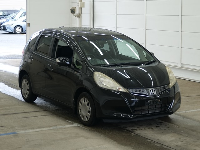 HONDA FIT — фото