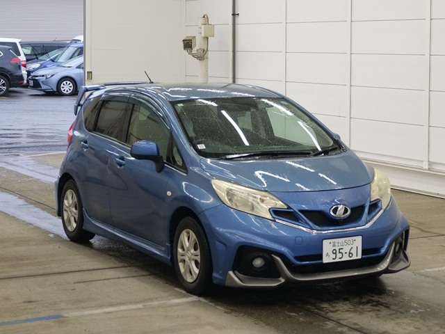 NISSAN NOTE — фото