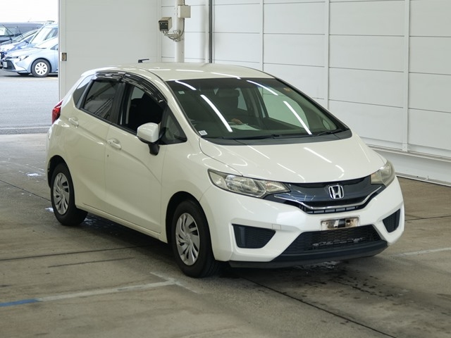 HONDA FIT — фото