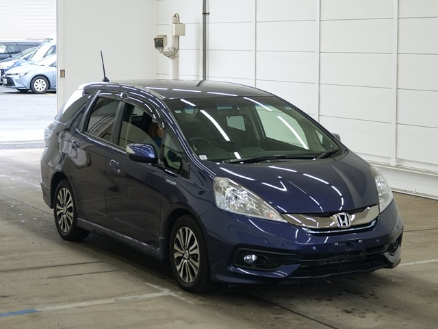 HONDA FIT — фото