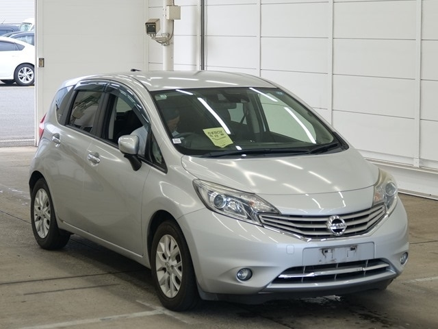 NISSAN NOTE — фото
