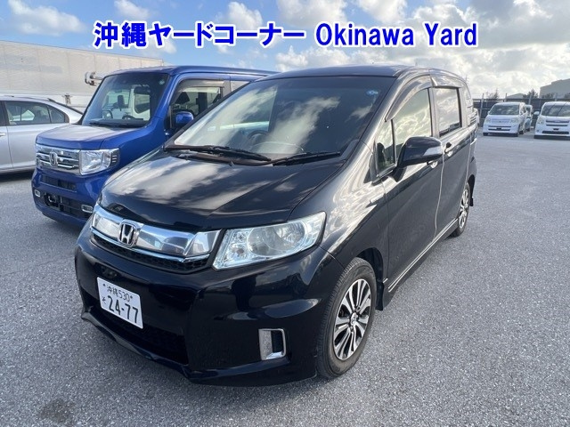 HONDA FREED — фото
