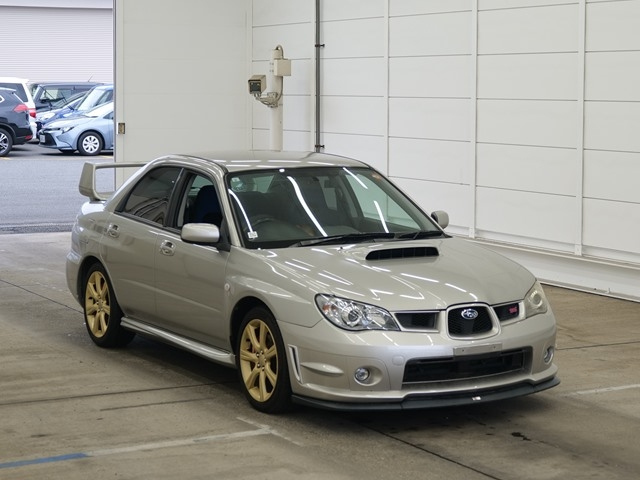 SUBARU IMPREZA — фото