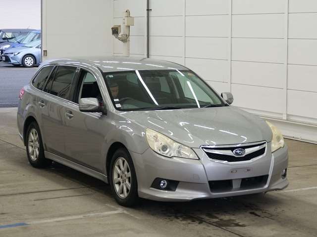SUBARU LEGACY — фото