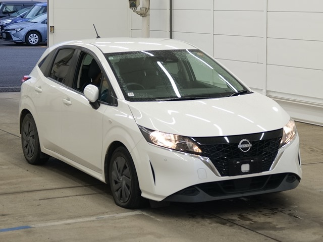 NISSAN NOTE — фото