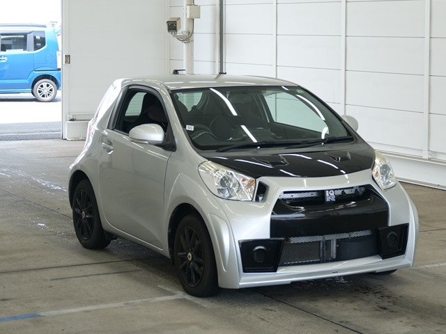TOYOTA IQ — фото