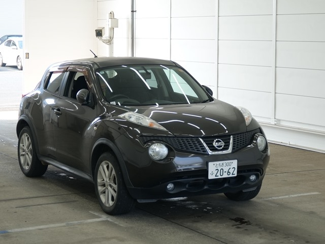 NISSAN JUKE — фото
