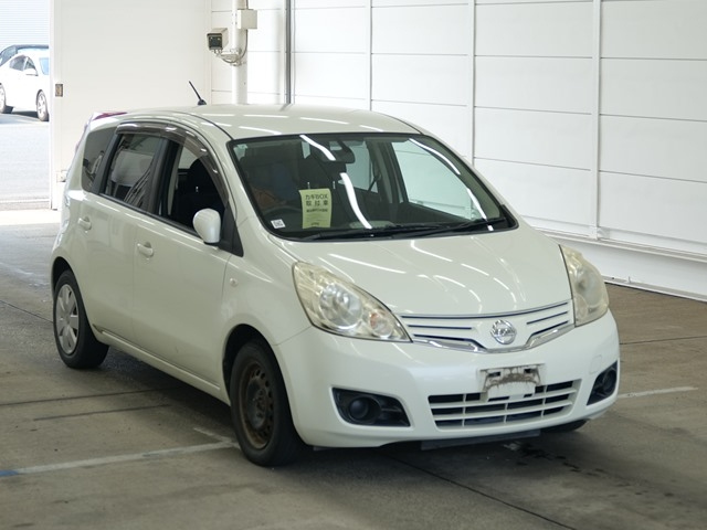 NISSAN NOTE — фото