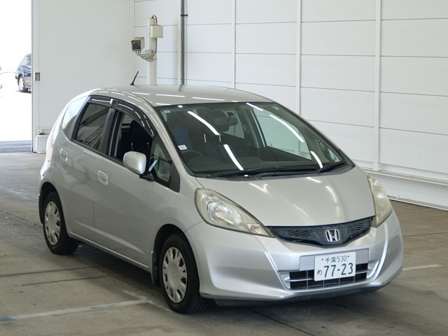 HONDA FIT — фото