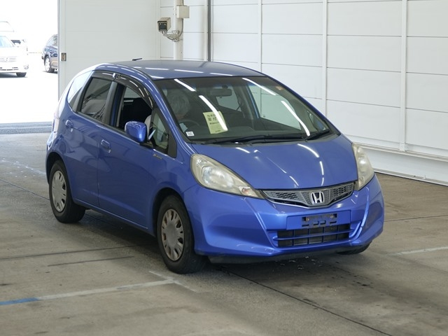 HONDA FIT — фото