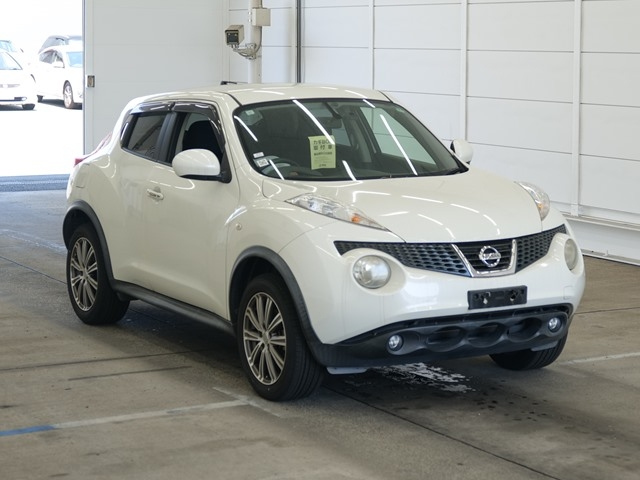 NISSAN JUKE — фото