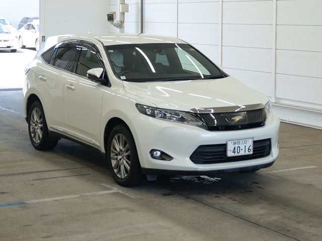 TOYOTA HARRIER — фото