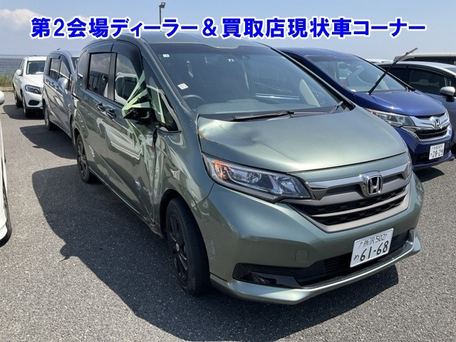 HONDA FREED — фото