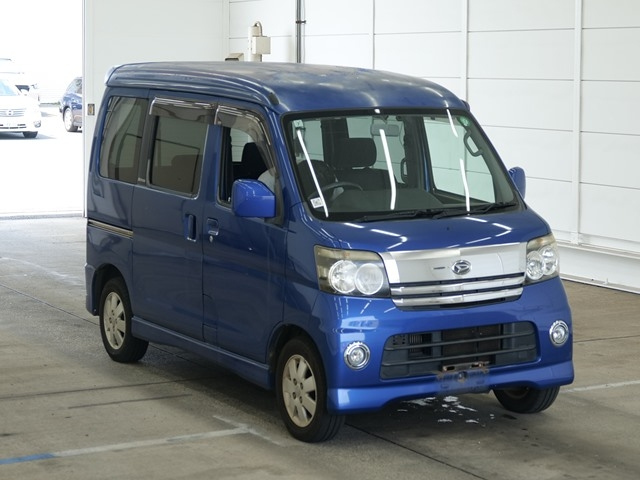 DAIHATSU ATRAI — фото