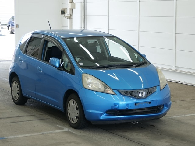 HONDA FIT — фото
