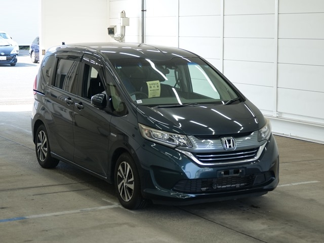 HONDA FREED — фото