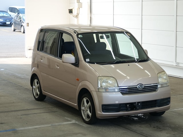 DAIHATSU MOVE — фото