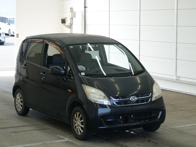 DAIHATSU MOVE — фото