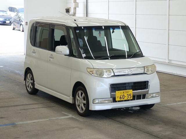 DAIHATSU TANTO — фото