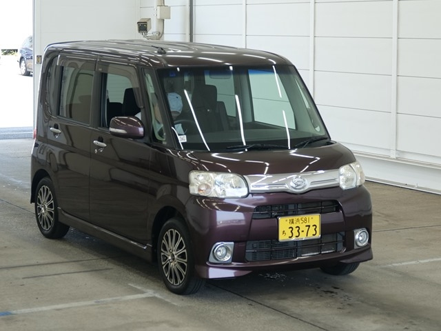 DAIHATSU TANTO — фото