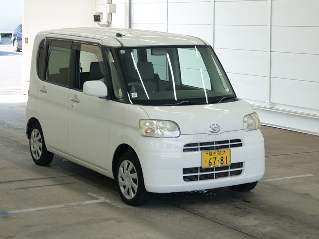 DAIHATSU TANTO — фото