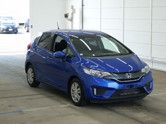 HONDA FIT — фото