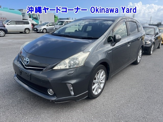 TOYOTA PRIUS — фото