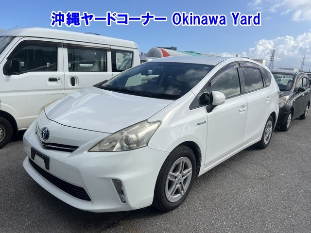 TOYOTA PRIUS — фото
