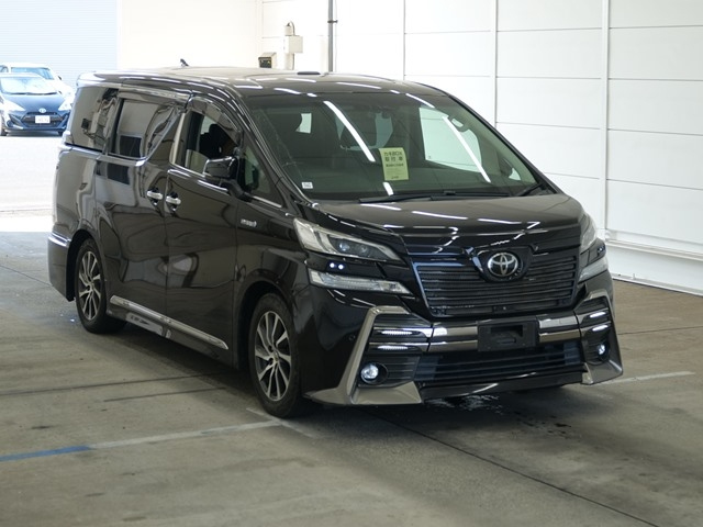 TOYOTA VELLFIRE — фото
