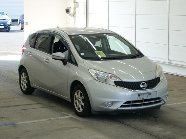 NISSAN NOTE — фото