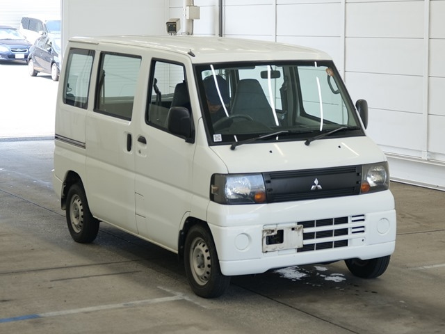 MITSUBISHI MINICAB — фото