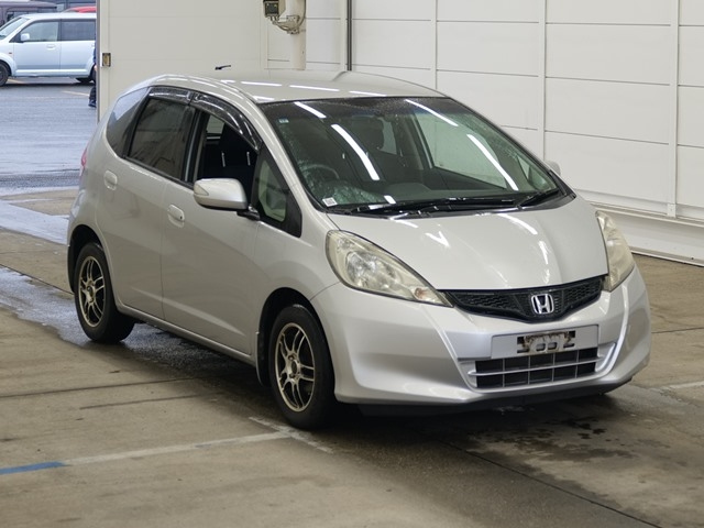 HONDA FIT — фото