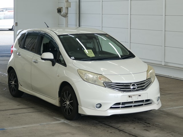 NISSAN NOTE — фото