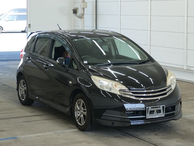 NISSAN NOTE — фото